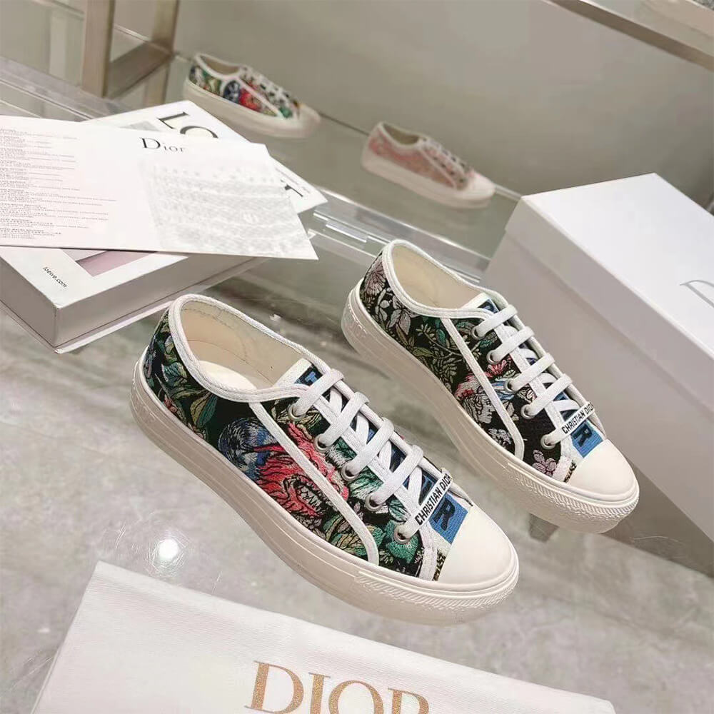 WALK N DIOR SNEAKER - Top Club