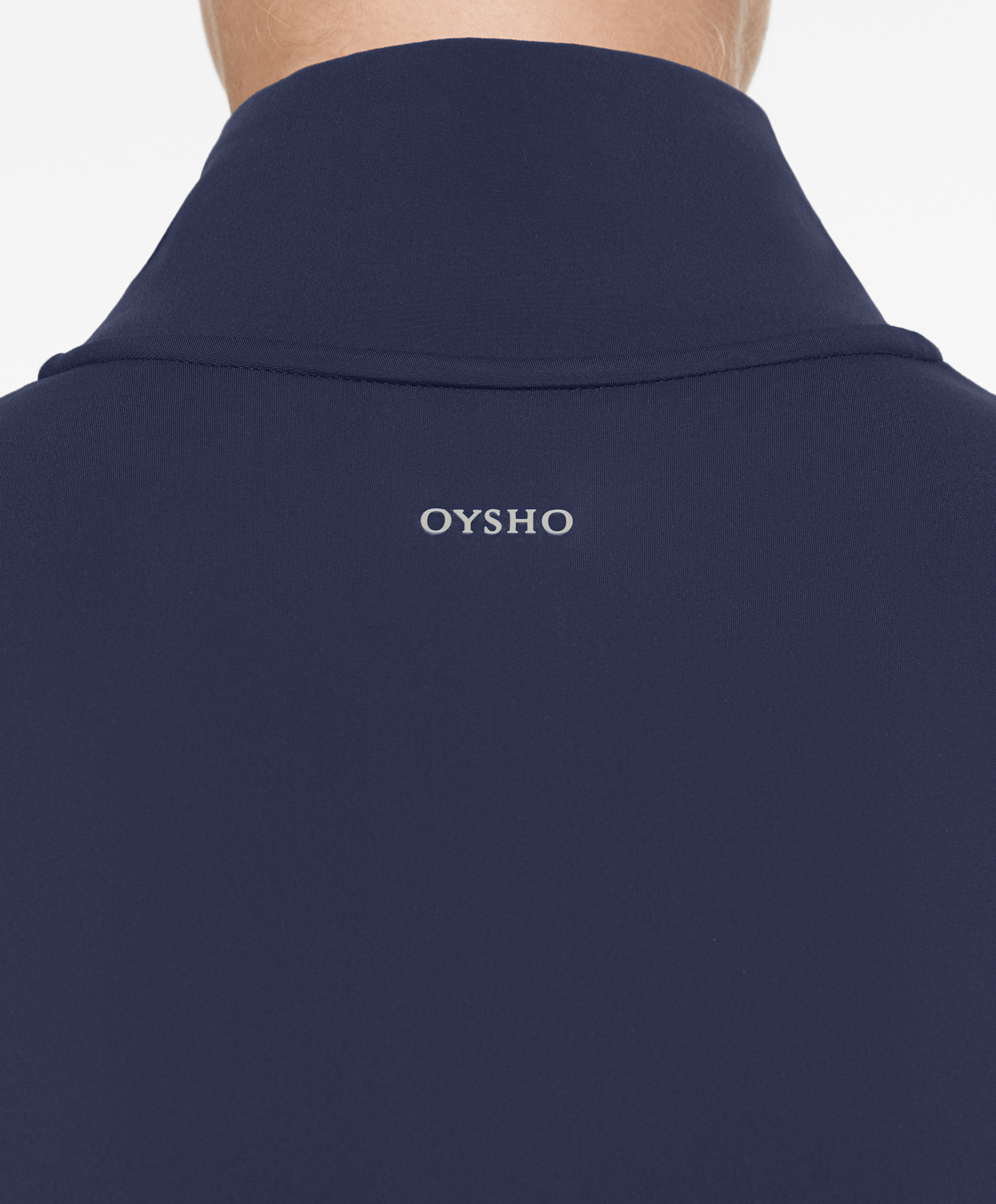 OYSHO Light and warm technical running jacket