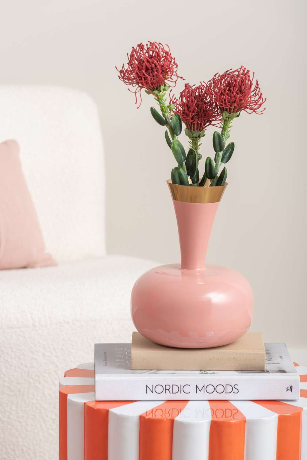 Vase Yara enamel flamingo pink