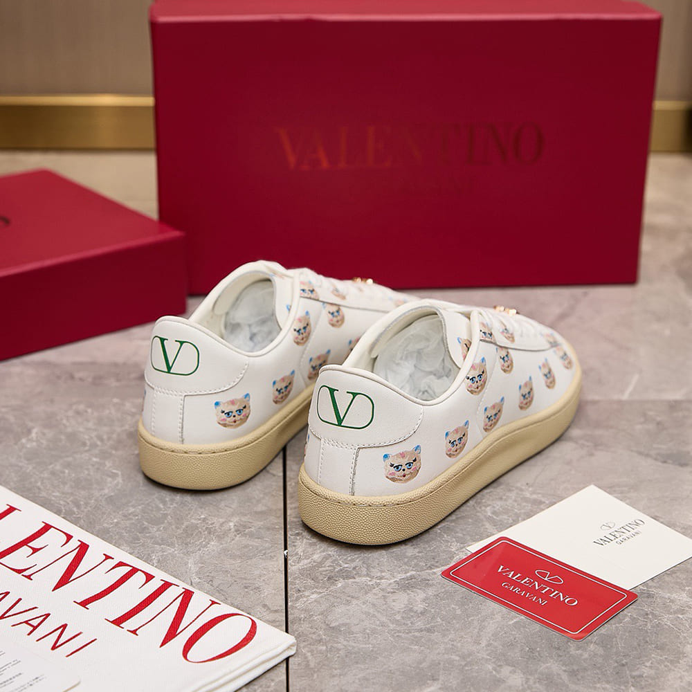 VALENTINO ROYCO Women s  LE CHAT DE LA MAISON  Patterned Soft Calfskin Sneakers - Top Club