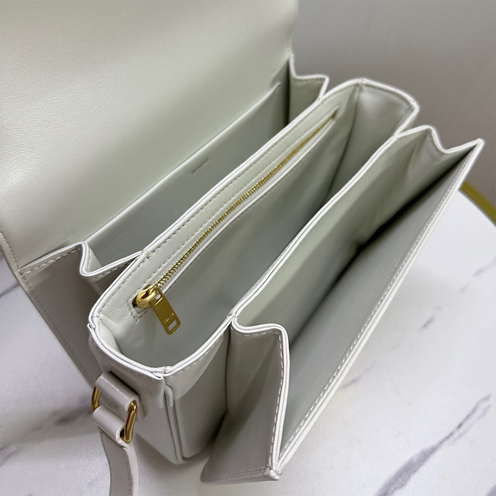 CELINE CLASSIQUE TRIOMPHE BAG in shiny calfskin(HIGH-END GRADE) - Top Club