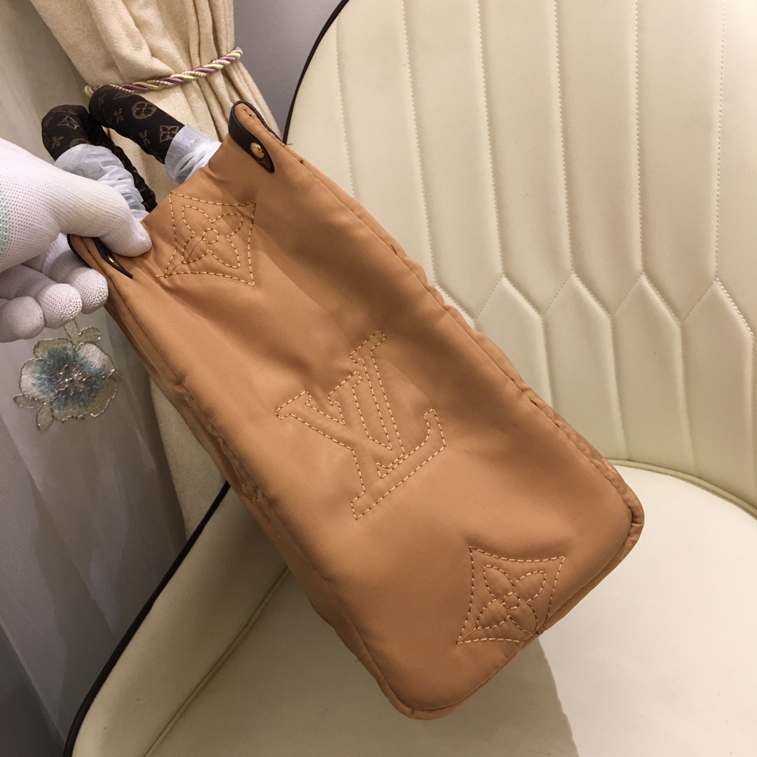 Louis new arrival winter onthego bag - Top Club