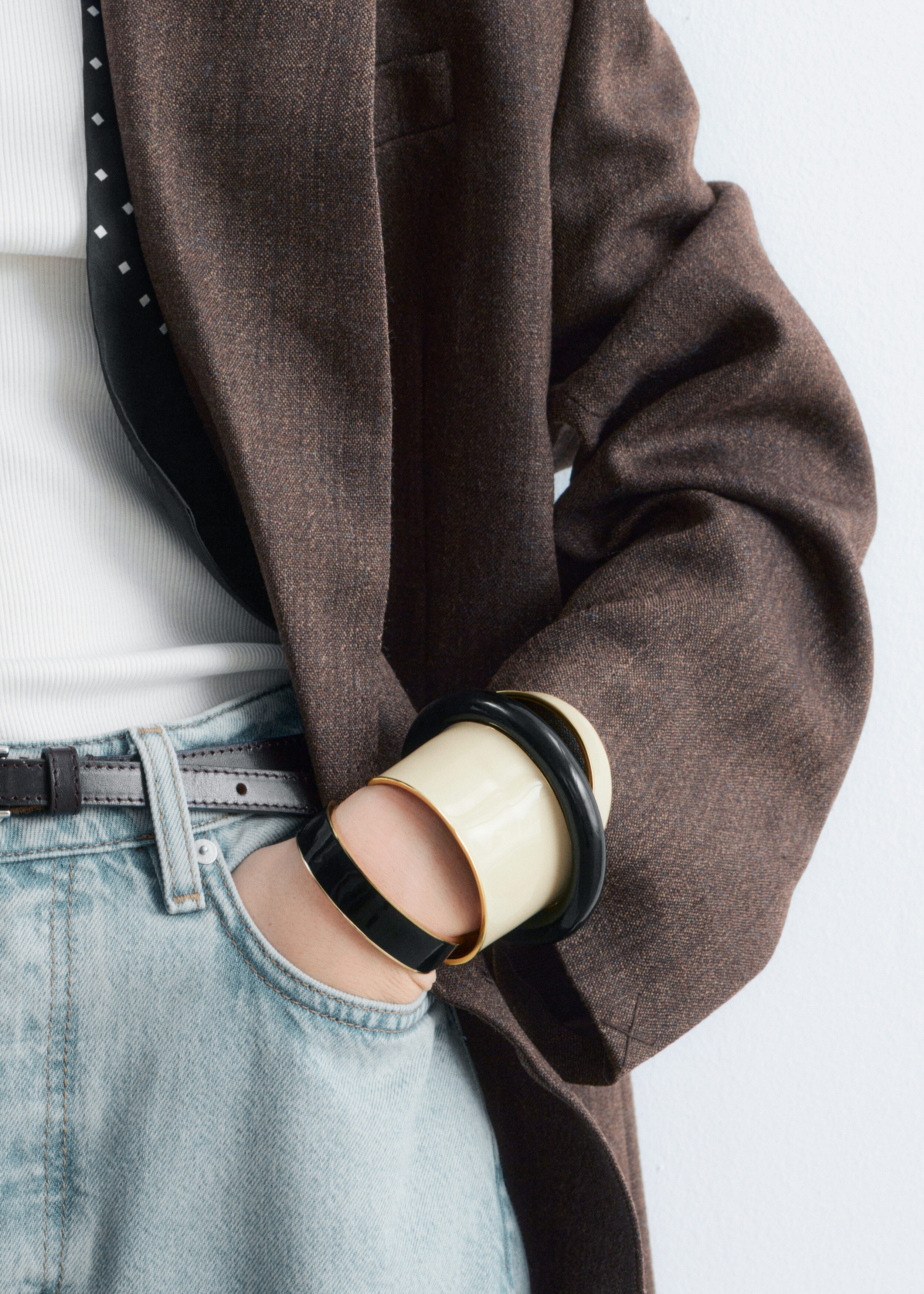& Other Stories TWO-TONE CUFF BRACELET