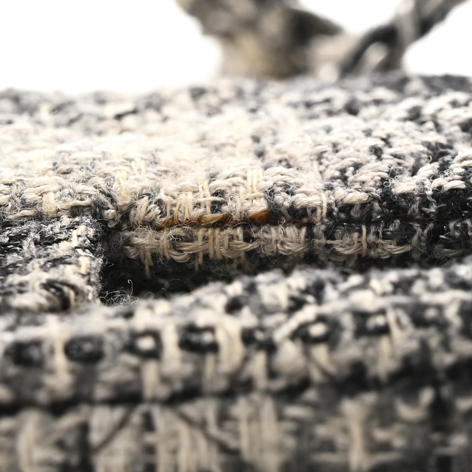 Tweed Quilted Medium Double Flap Beige White Black - Top Club