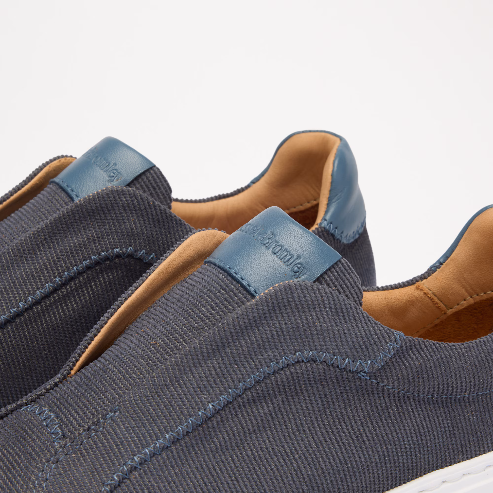 Park MidFlatform Mid Laceless Trainer
