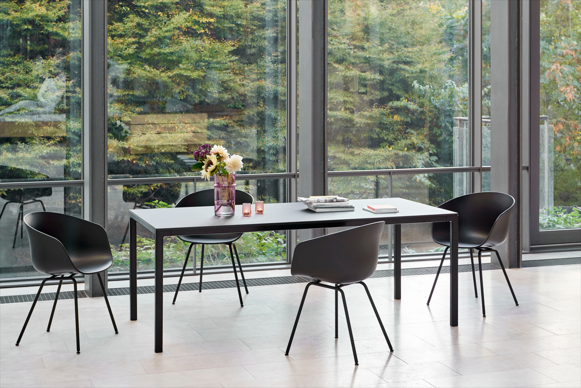 Eetkamerstoel AAC26 zwart onderstel black