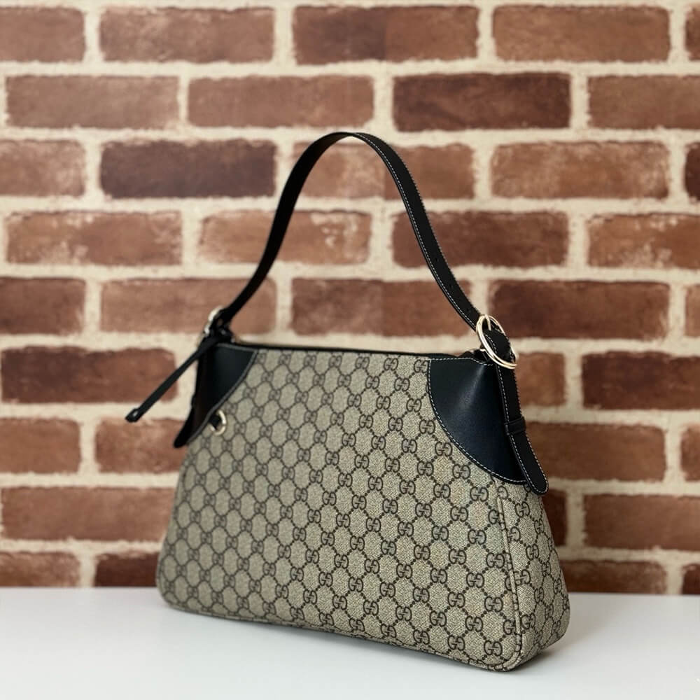 GG Emblem medium shoulder bag - Top Club