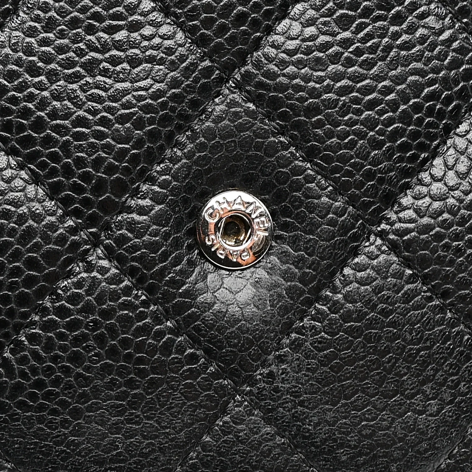 Caviar Quilted Wallet on Chain WOC Black - Top Club