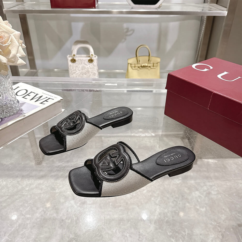 GUCCI Women s Interlocking G slide sandal - Top Club