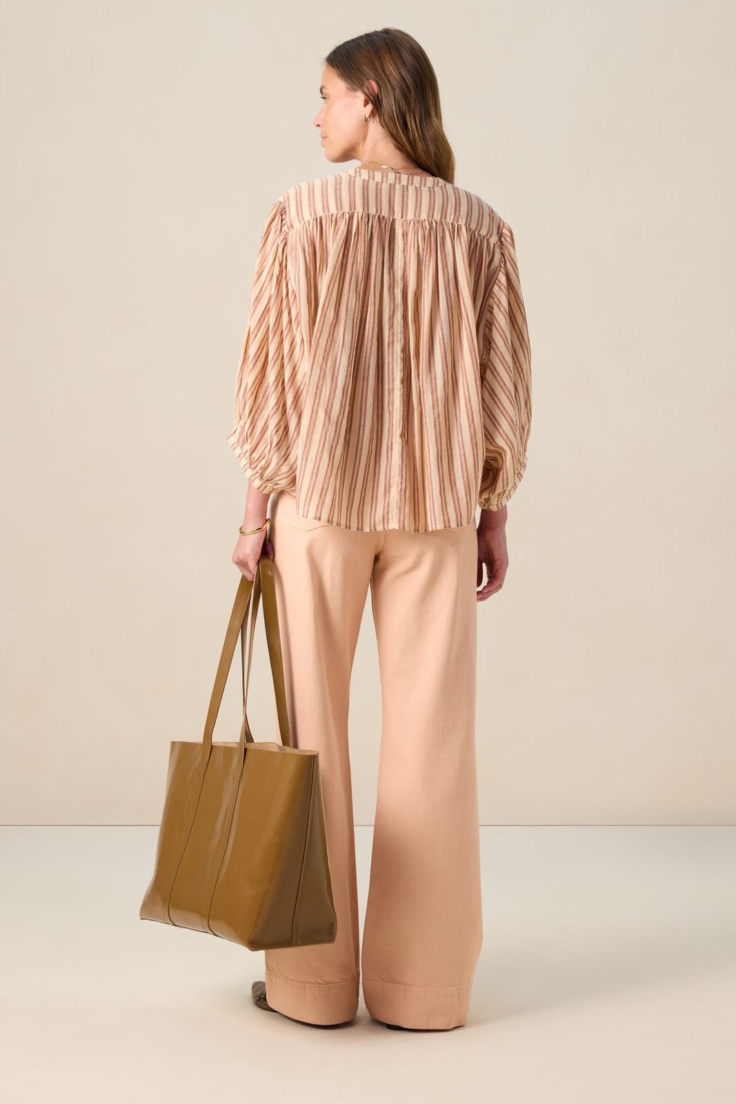 Beige oversized blouse met strepen