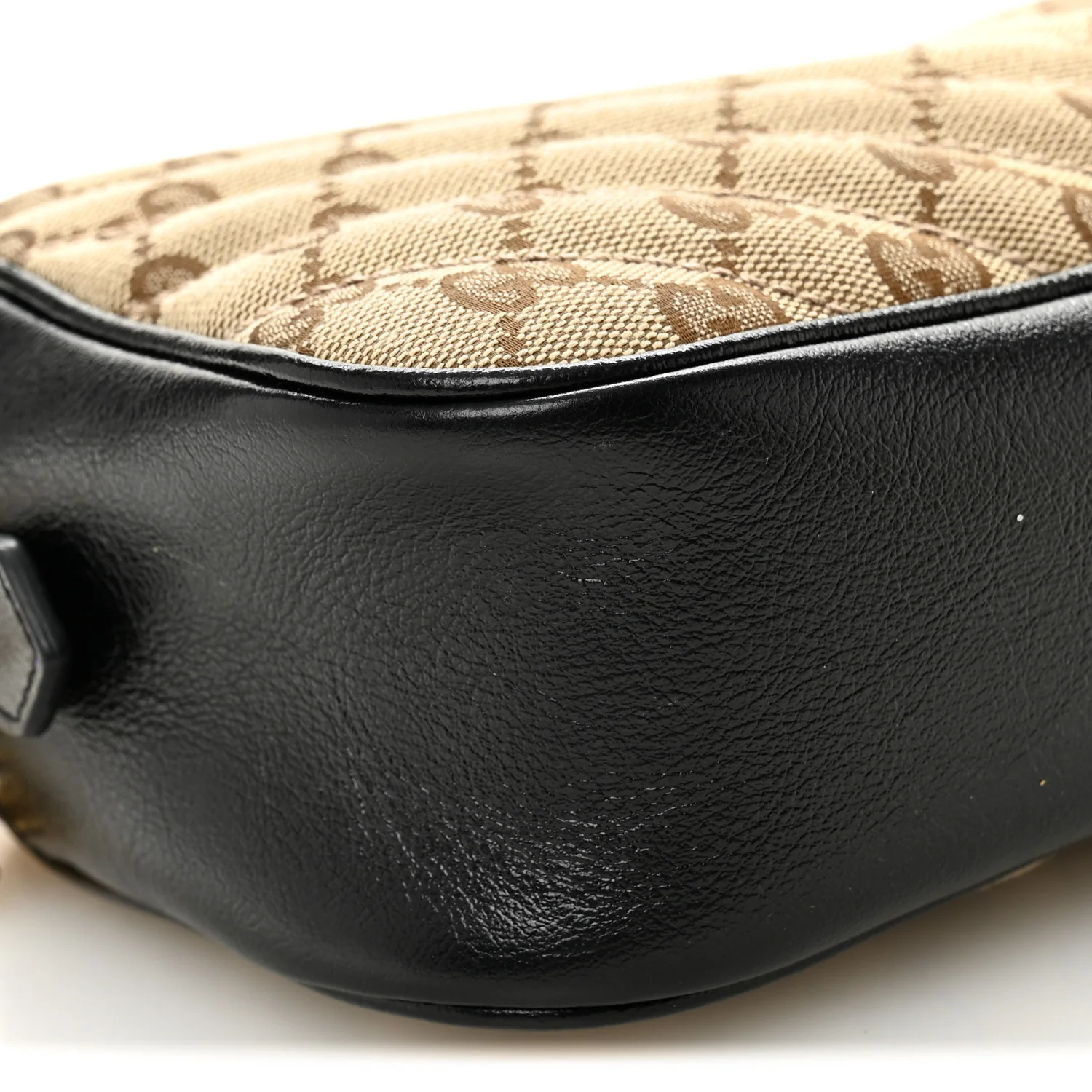 Monogram Matelasse Diagonal Small GG Marmont Chain Shoulder Bag Beige Black - Top Club