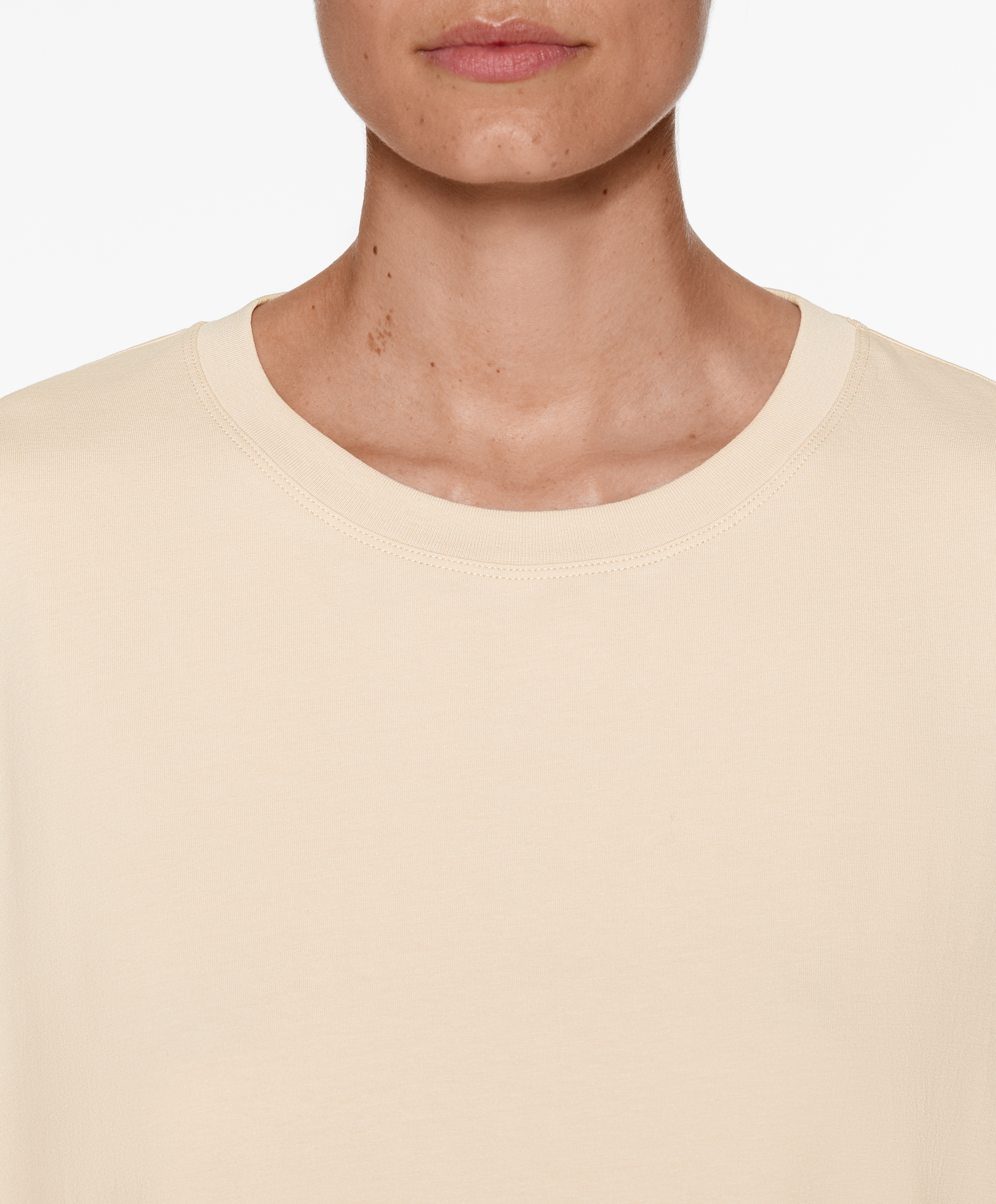 OYSHO Short sleeve cotton blend T-shirt