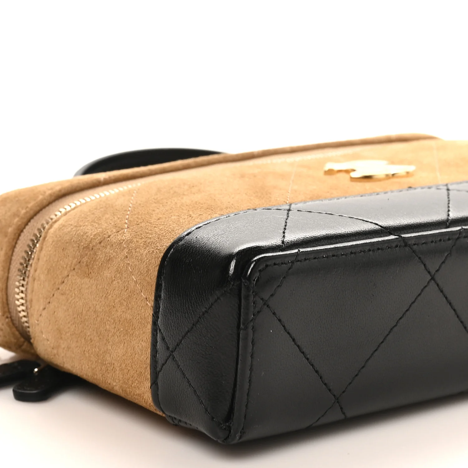 Suede Calfskin Shiny Lambskin Quilted Top Handle Slim Vanity Case With Chain Beige Black - Top Club