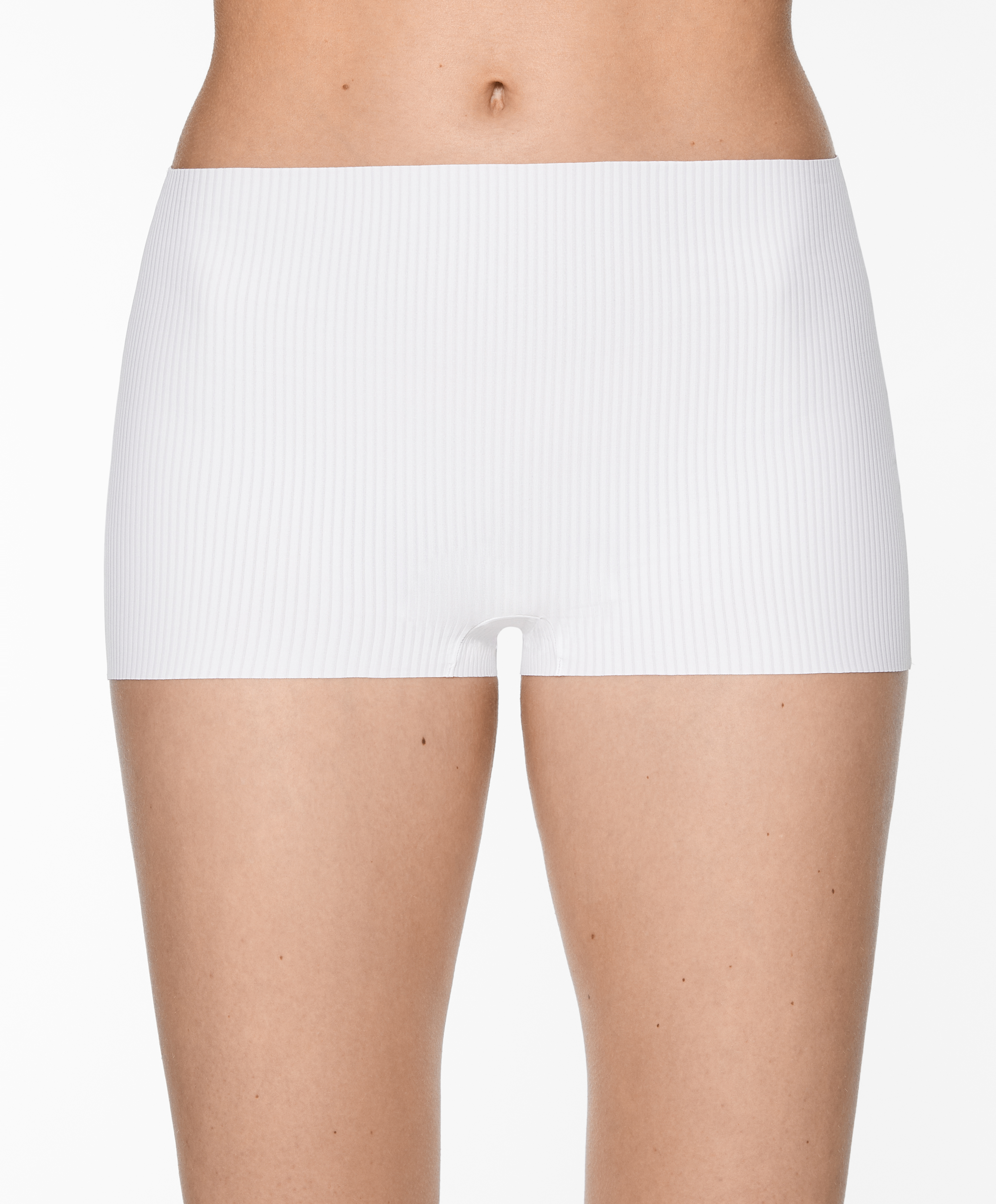 OYSHO Invisible micro rib hot pants