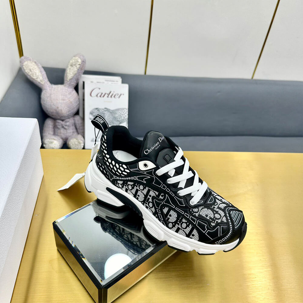 Christian Dior Vibe Sneaker - Top Club