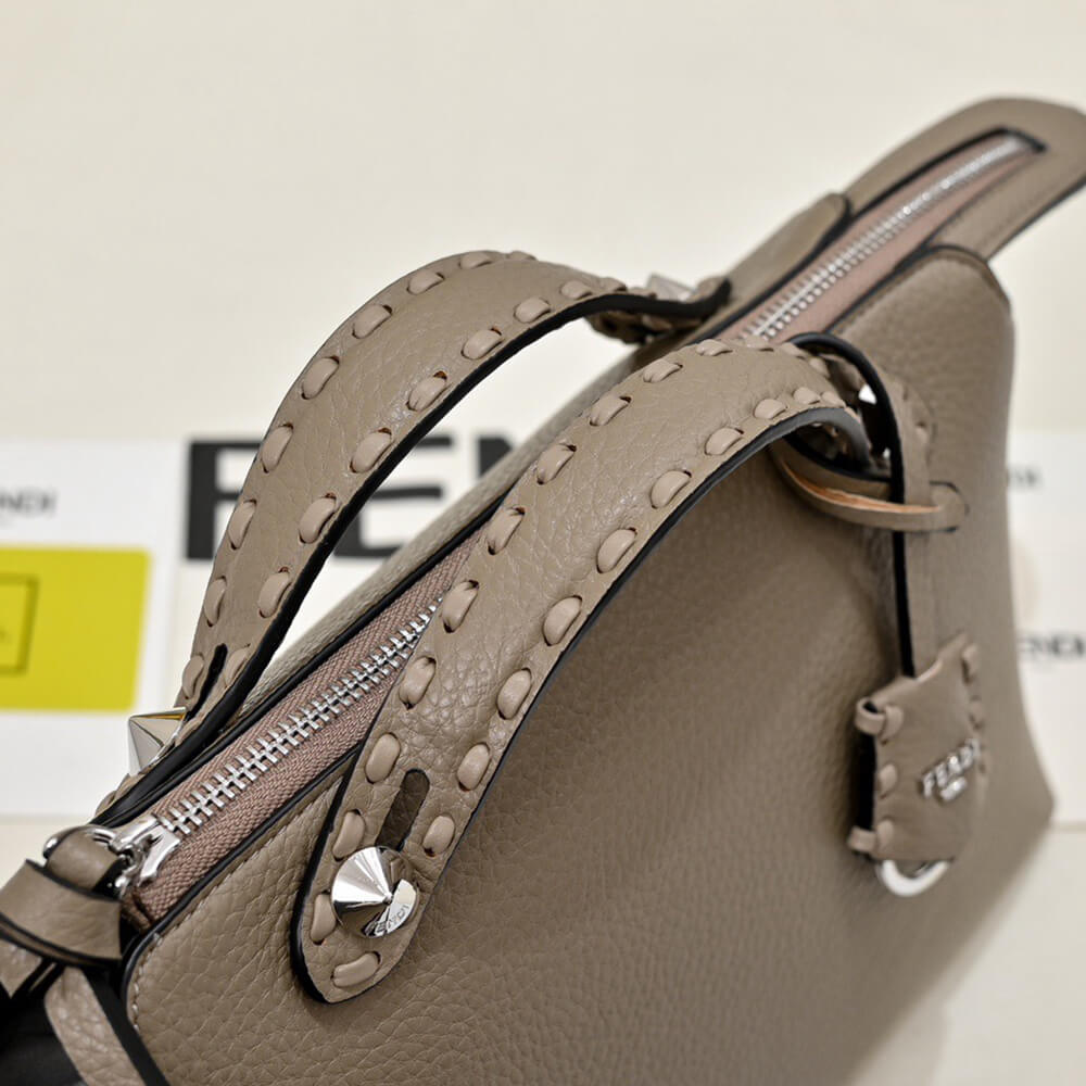 FENDI By The Way Selleria Medium - Top Club