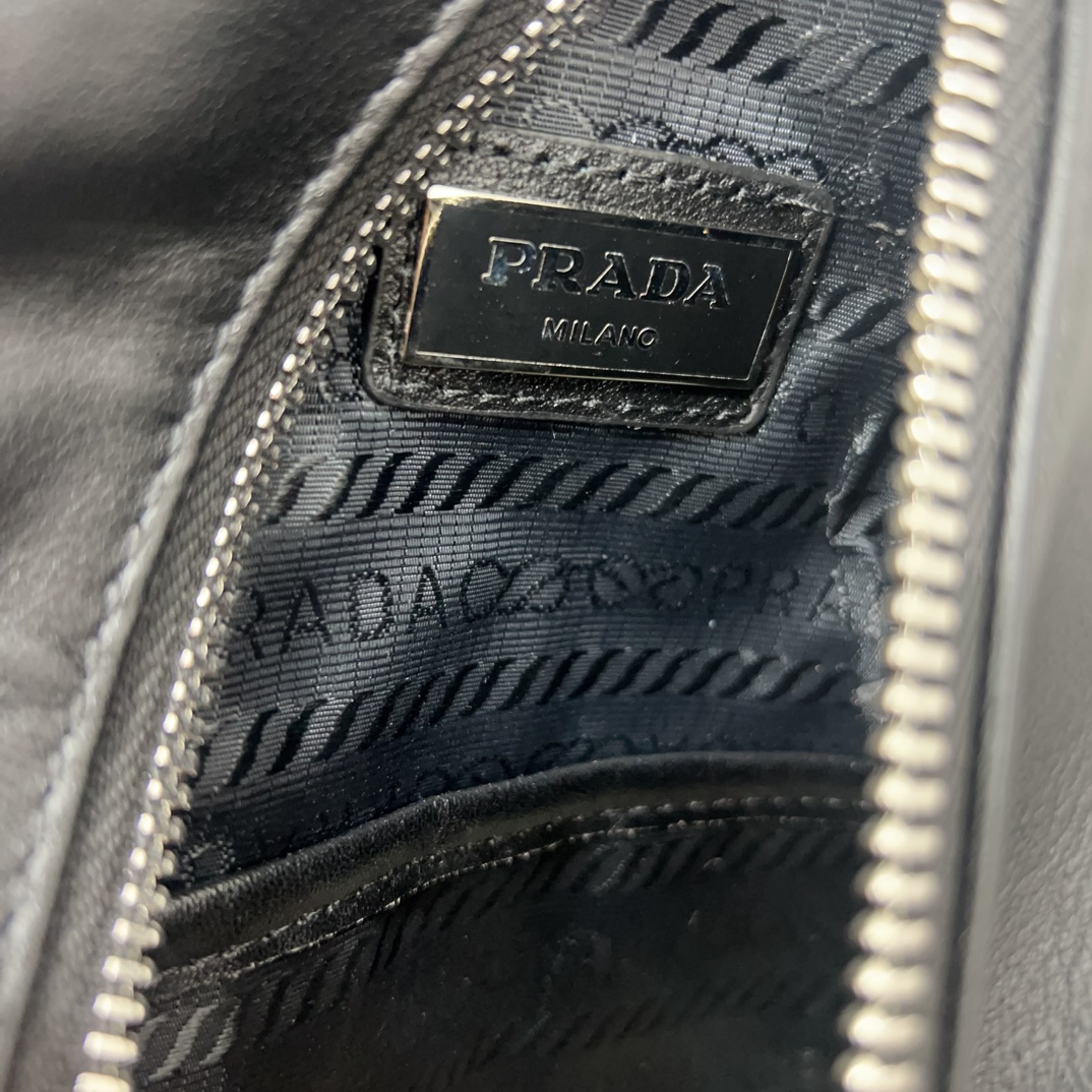 Pra new arrvial Cross men bag 002 size: 17*32 cm - Top Club
