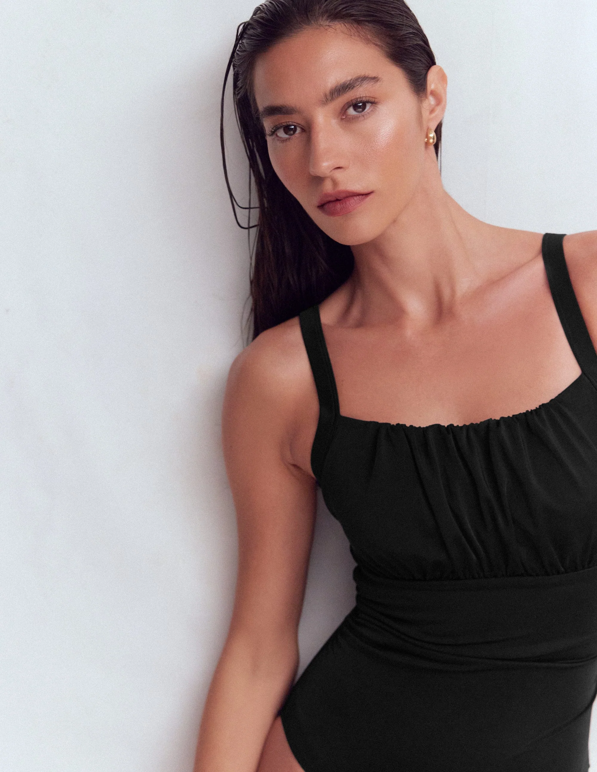 Skiathos Badeanzug mit gerafftem Einsatz-Schwarz