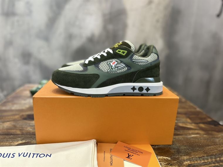 LOUIS VUITTON RUN AWAY SNEAKER   LVS073 - Sneaker Replica Workshop
