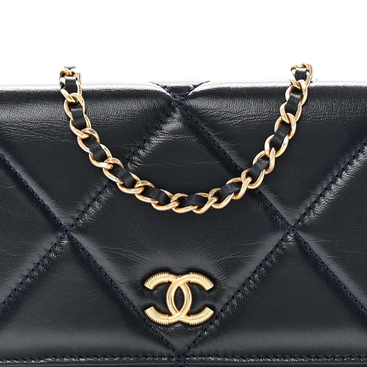Lambskin Quilted Wallet On Chain WOC Navy - Top Club