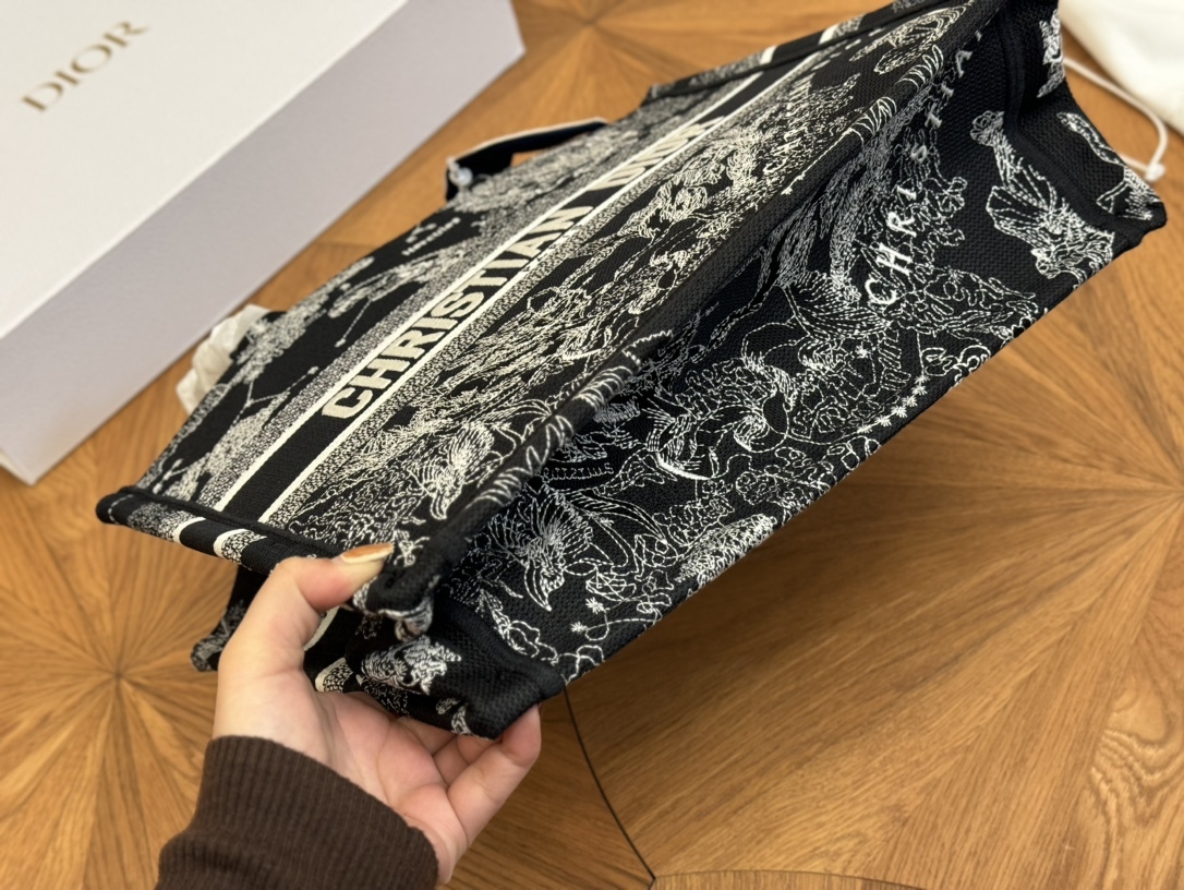 D book tote bag mediums size : 36 cm - Top Club