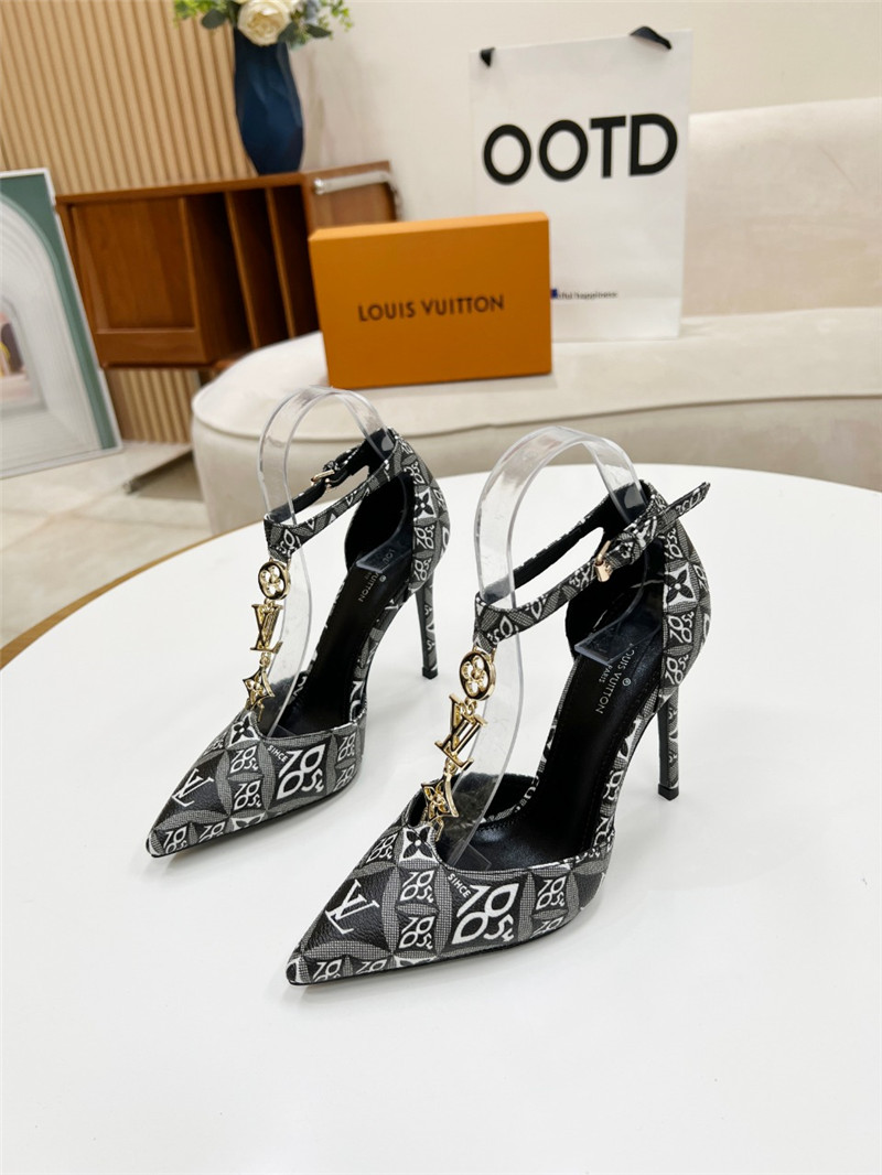 louis vuitton LV metal chain high heels - Sneaker Replica Workshop