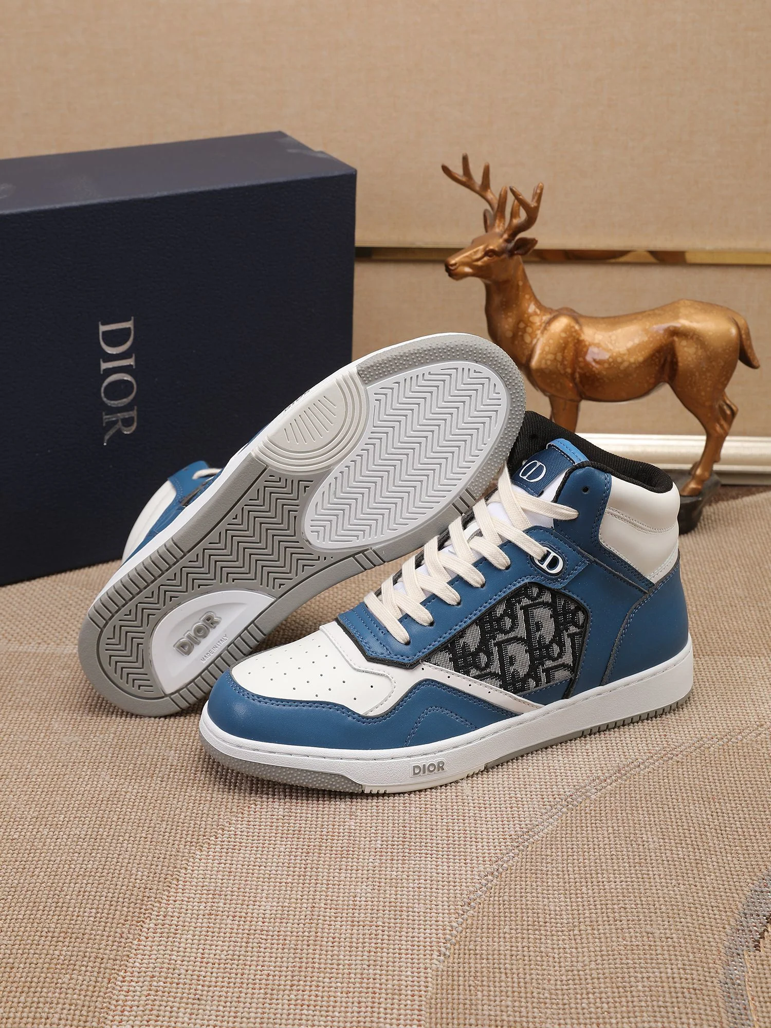 Dior Men's High Top Sneakers with Oblique Pattern and Adjustable Strap - Sneaker Replica Workshop
