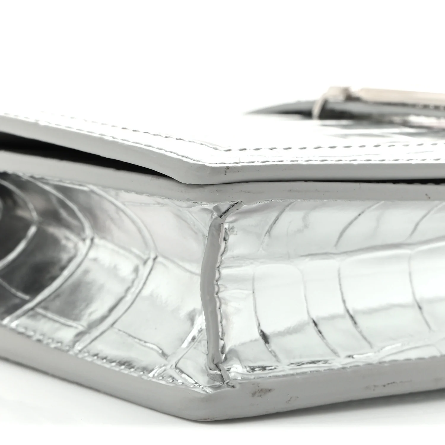 Metallic Crocodile Embossed Calfskin Greca Goddess Wallet On Chain Silver - Top Club