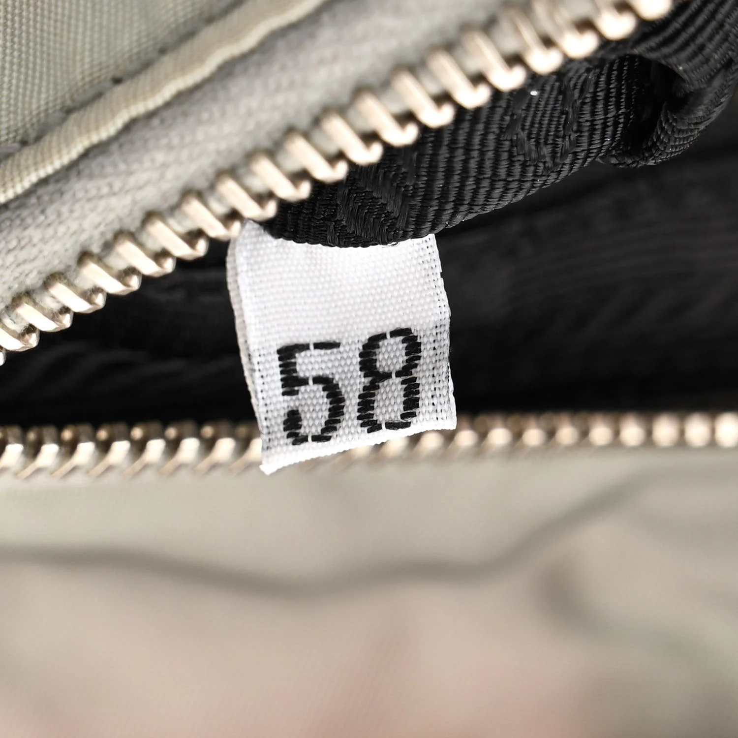 Nylon Vernice Belt Bag Pink Gray - Top Club