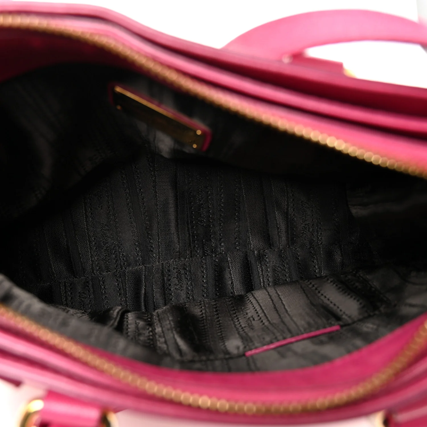 Hammered Calfskin Batik Tote Pink - Top Club