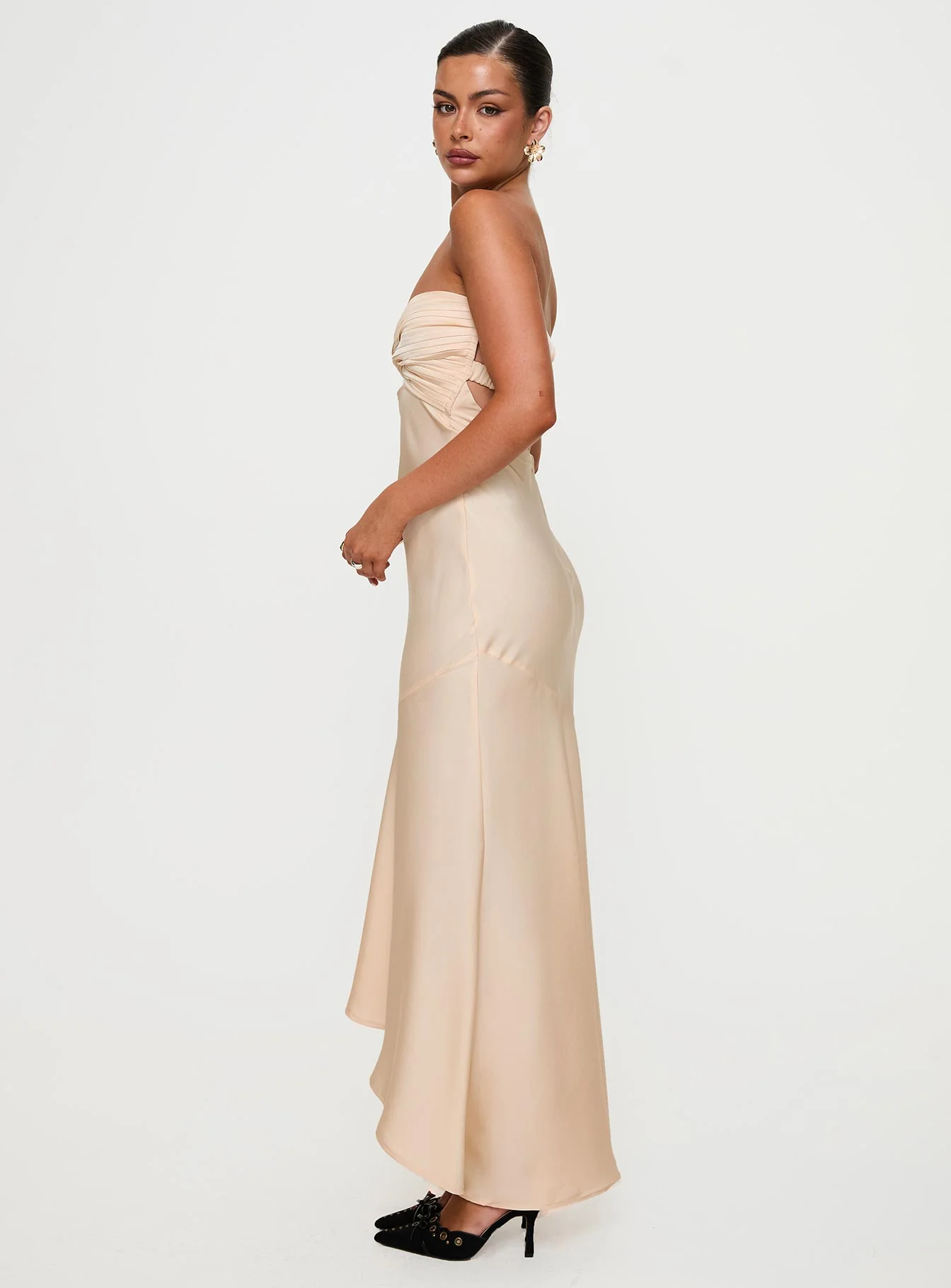 Stand A Chance Twist Detail Maxi Dress Champagne