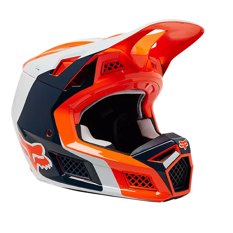 V3 RS Effect Helm (2023)