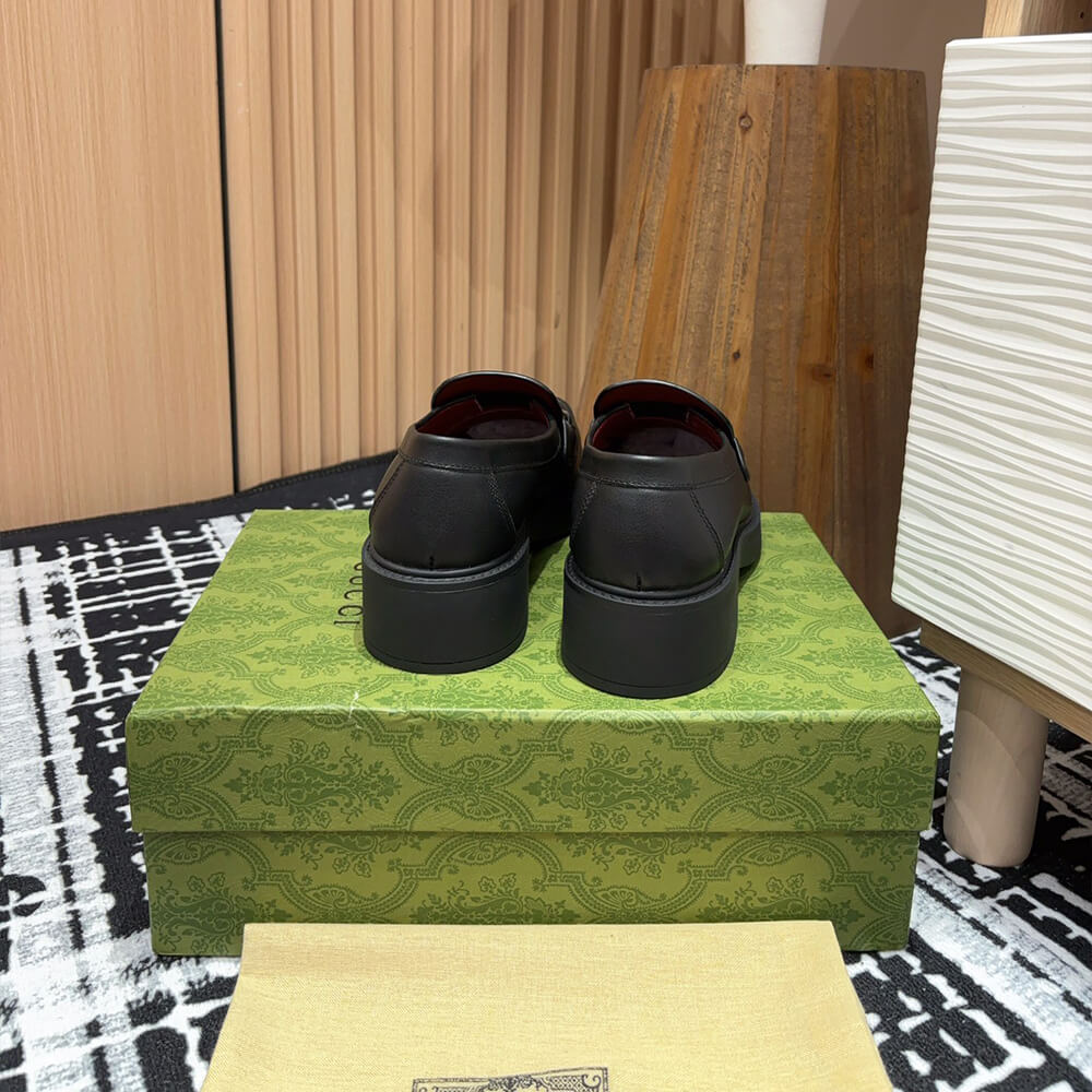 GUCCI Women s loafer with Horsebit - Top Club
