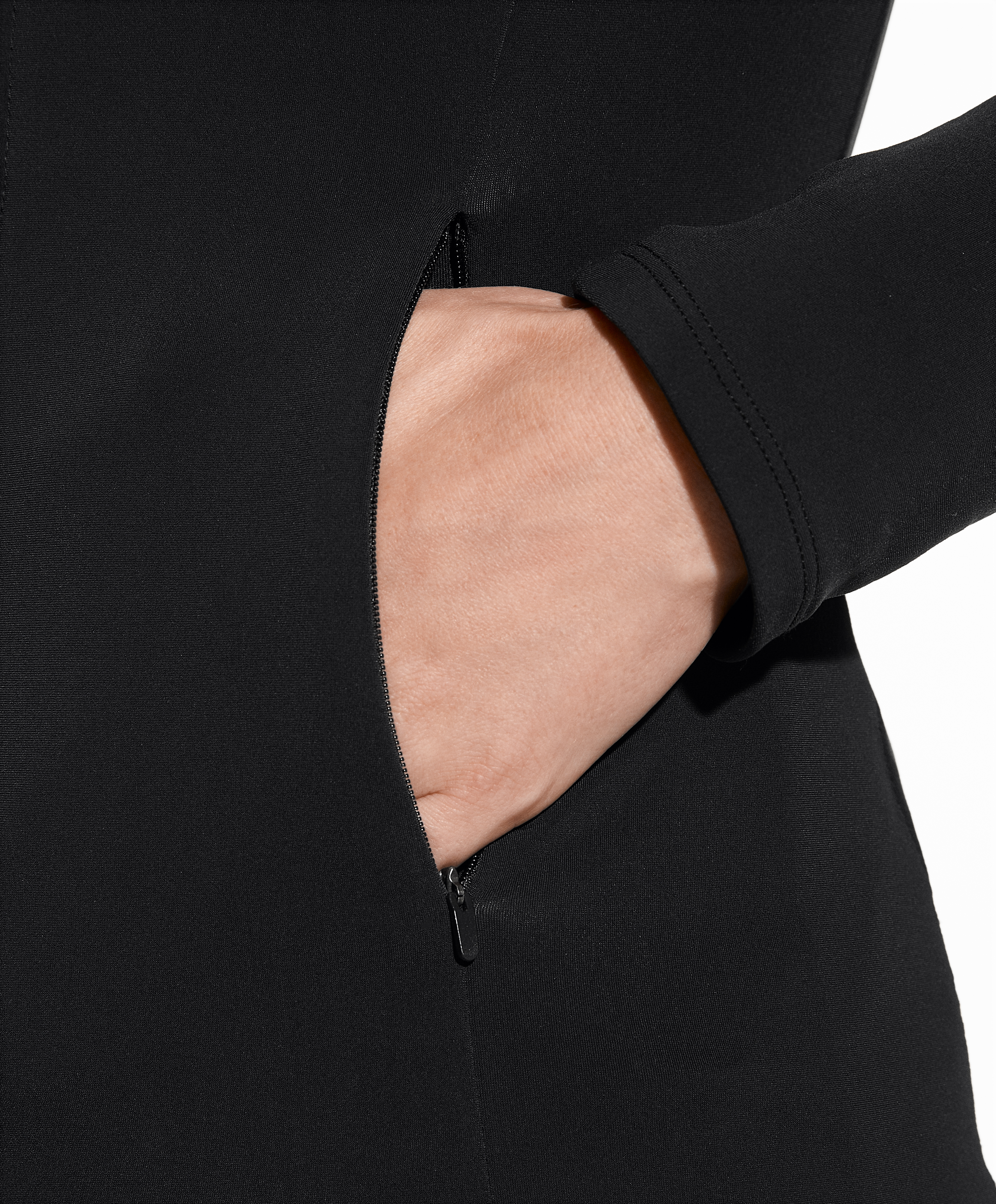 OYSHO Light warmth technical jacket