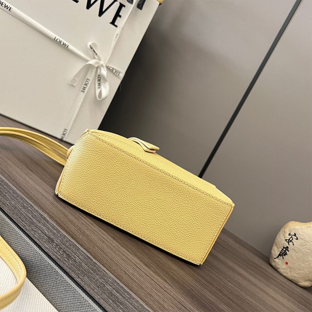 LOEWE Mini Puzzle bag - Top Club