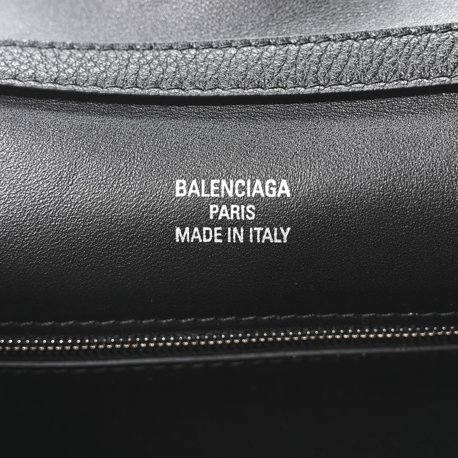 Grained Calfskin Small Rodeo Top Handle Handbag Black - Top Club