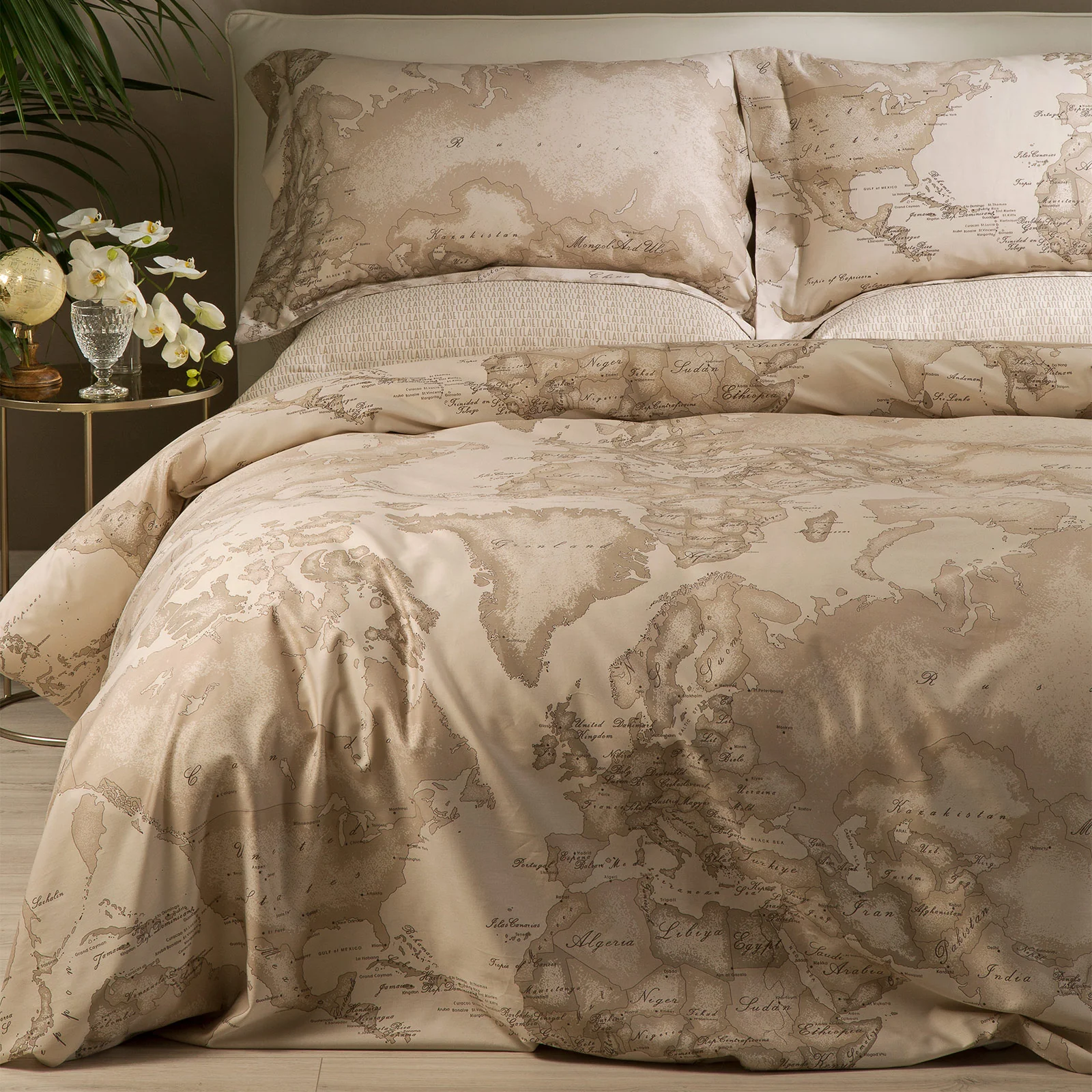 Complete cover in shadow of geosafari cotton marriage unique alviero martini 1st class