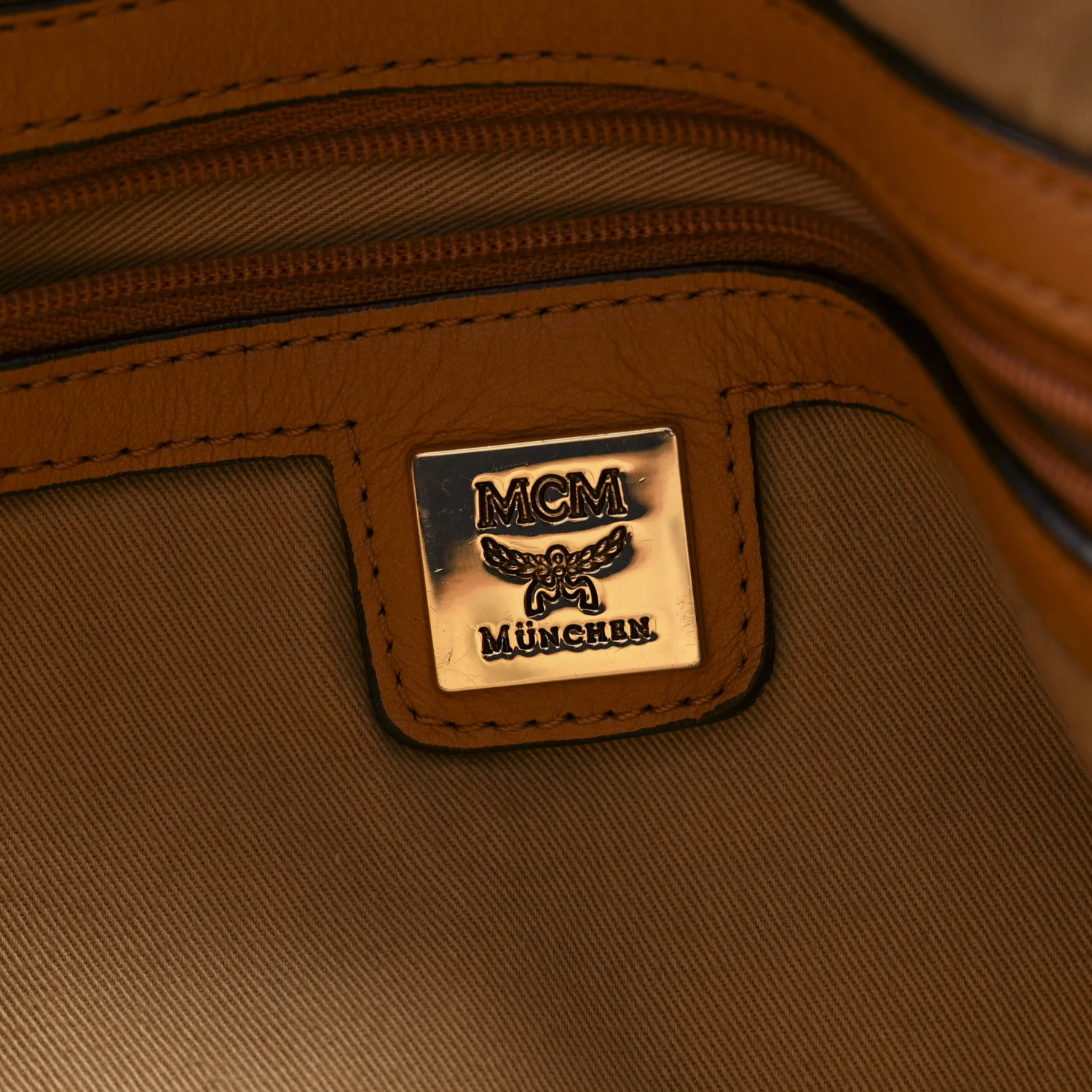 Visetos Hobo Cognac - Top Club