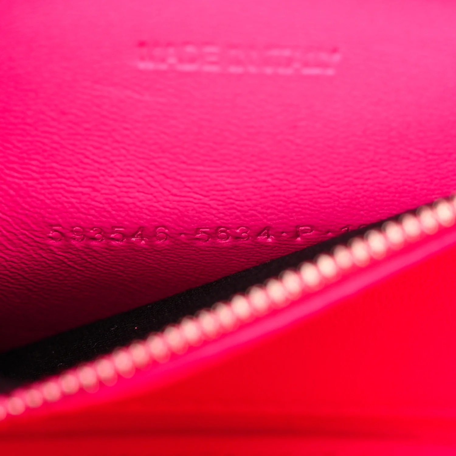 Shiny Box Calfskin Small Hourglass Top Handle Bag Acid Fuchsia - Top Club