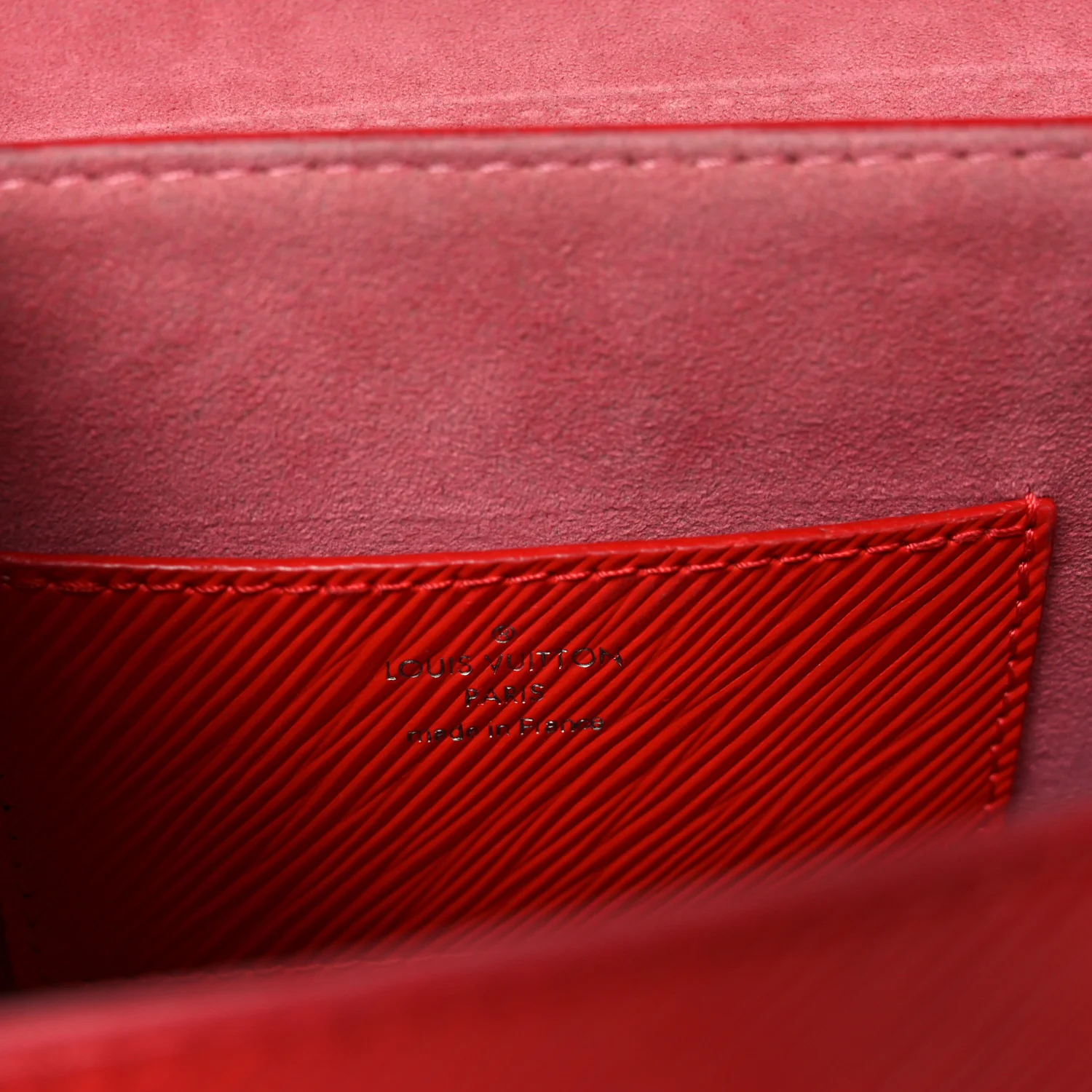 Epi Twist Shoulder Bag MM Coquelicot - Top Club