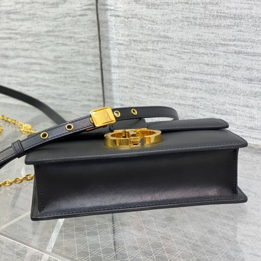 Dior 30 Montaigne East-West Bag with Chain - Top Club