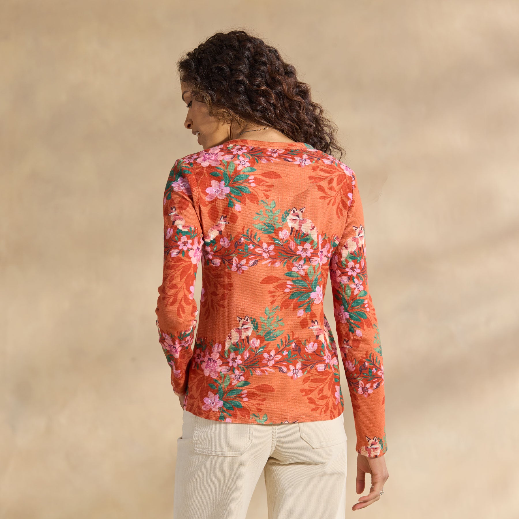 Mountain Foxes Henley, Petite - Sundance Living