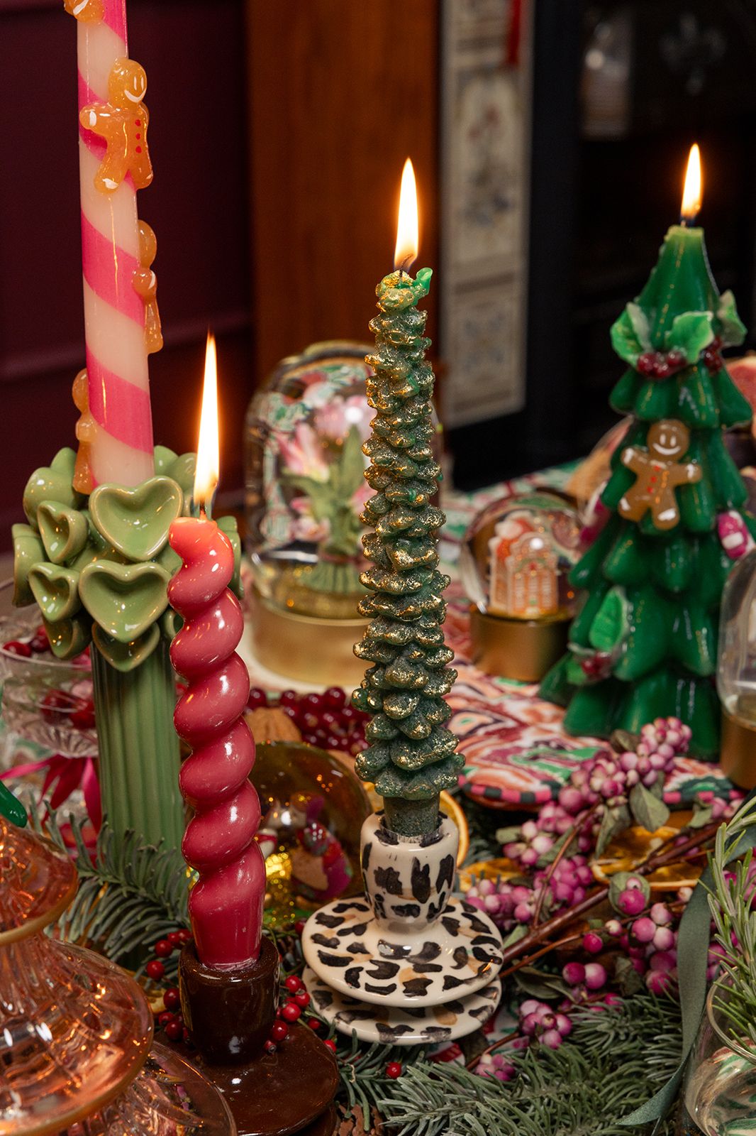 Donkergroene kerstboom dinerkaars medium