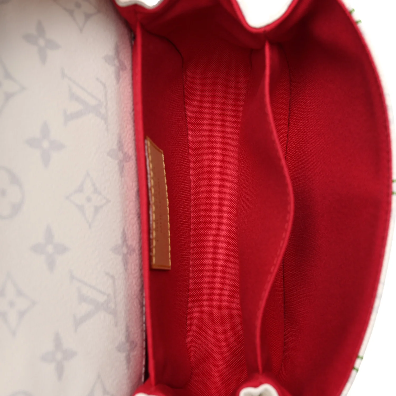 LV X TM Monogram Cerises Pochette Metis East West White - Top Club