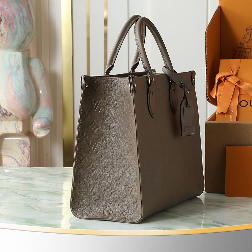 LV Onthego MM - Top Club