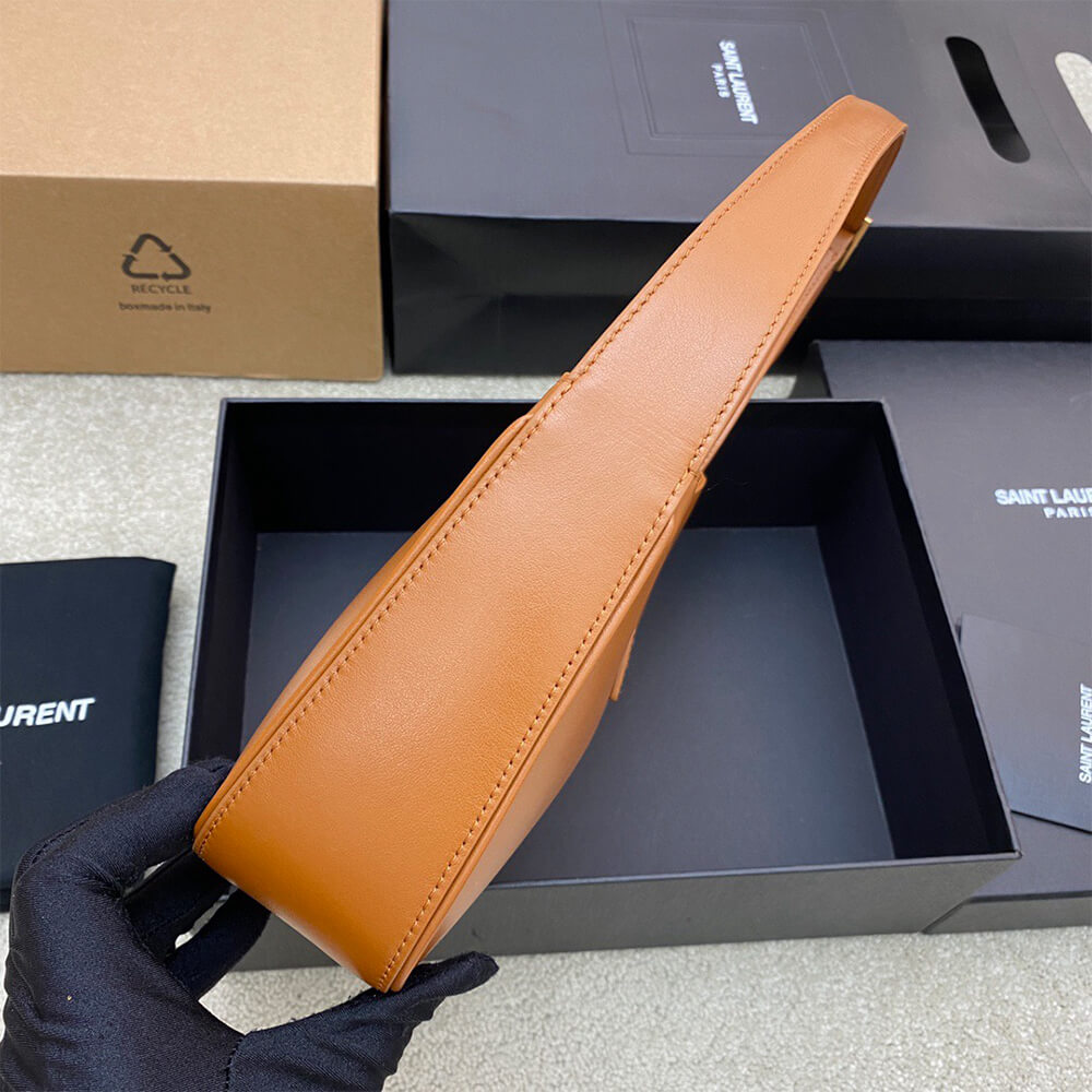 YSL le 5 a 7 in smooth leather - Top Club