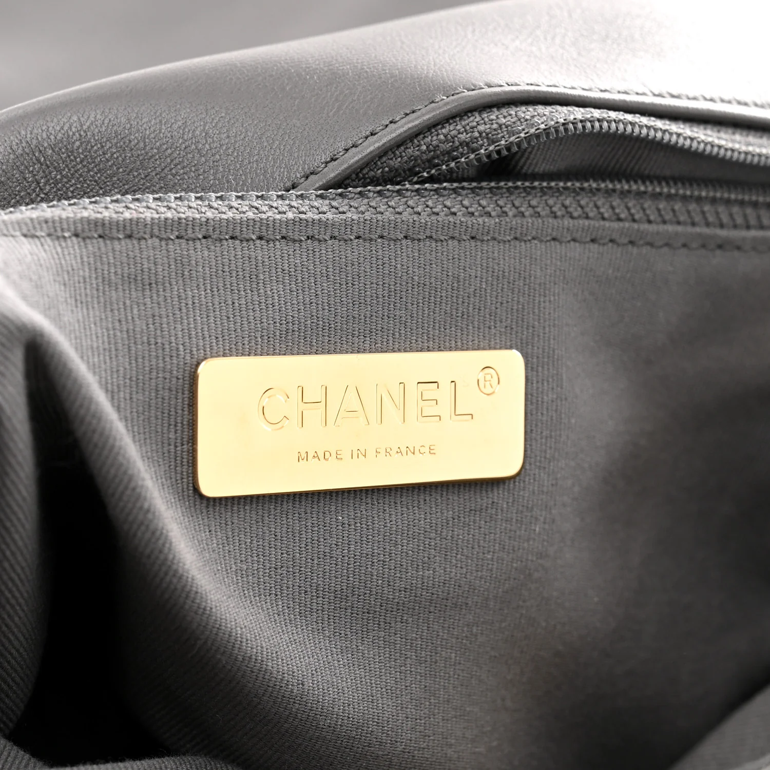 Lambskin Quilted Medium Chanel 19 Flap Dark Grey - Top Club