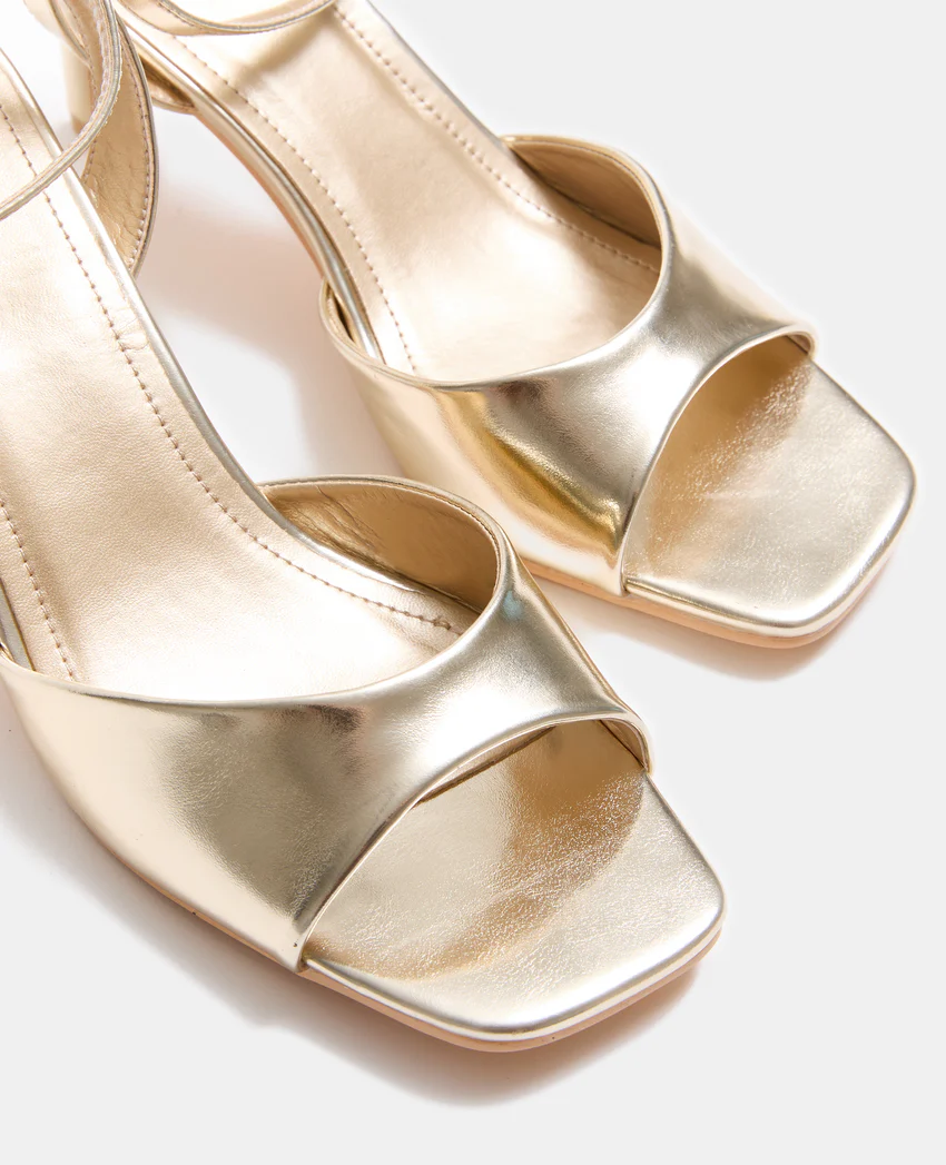 Pimkie Paire de sandales à talon en simili doré