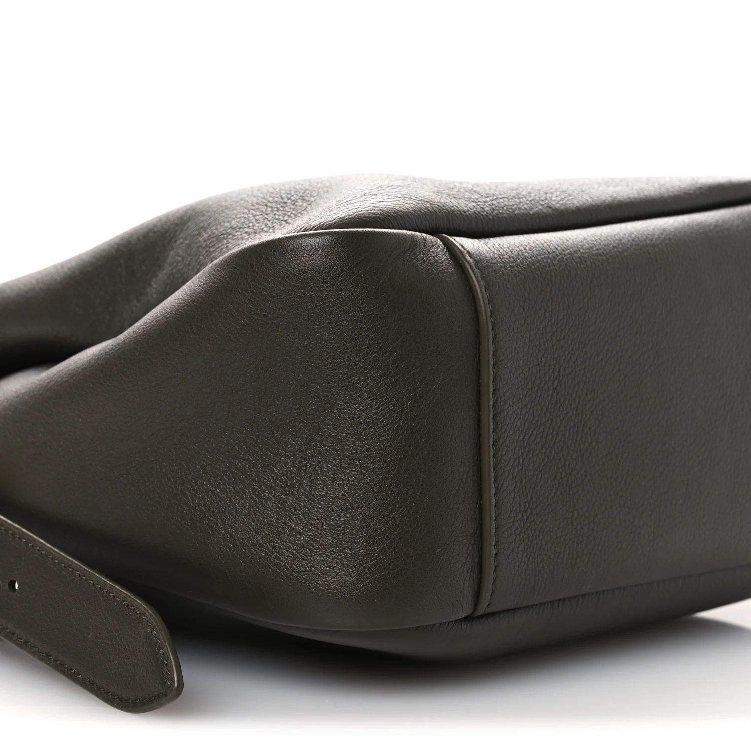 Smooth Calfskin Small Le 5 A 7 Soft Hobo Light Musk - Top Club