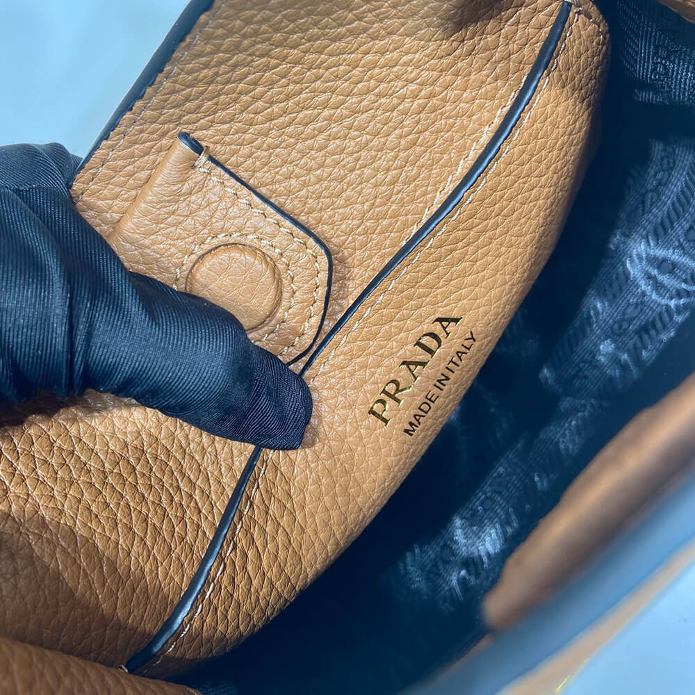 Prada Leather mini shoulder bag(HIGH-END GRADE) - Top Club